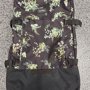 Dakine Black Floral Luggage 100L